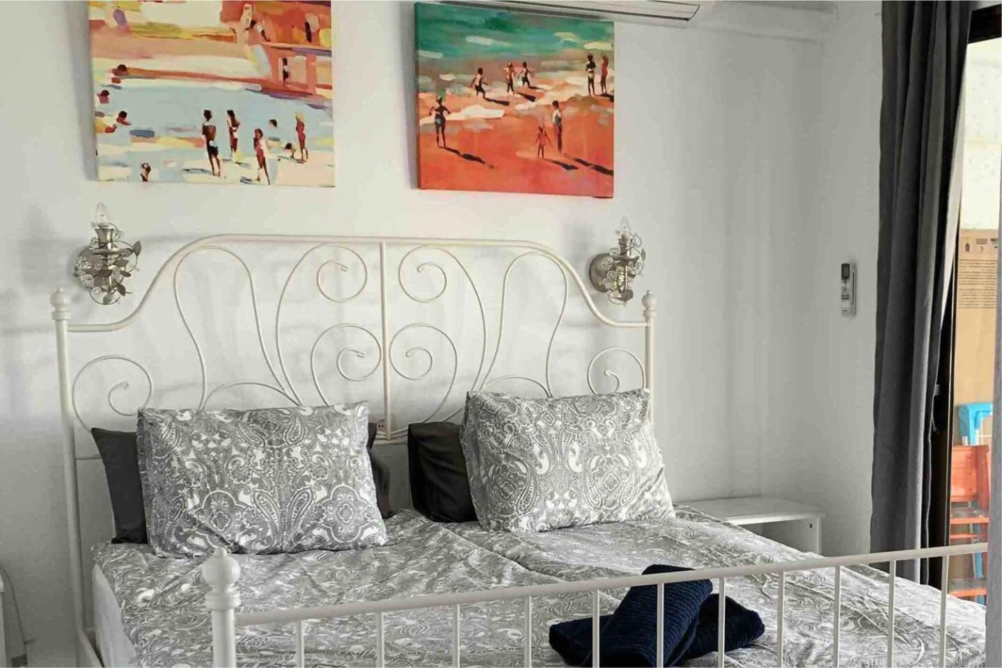 Stunning Apartment 50 Meters From The Sea Benalmádena Exteriör bild