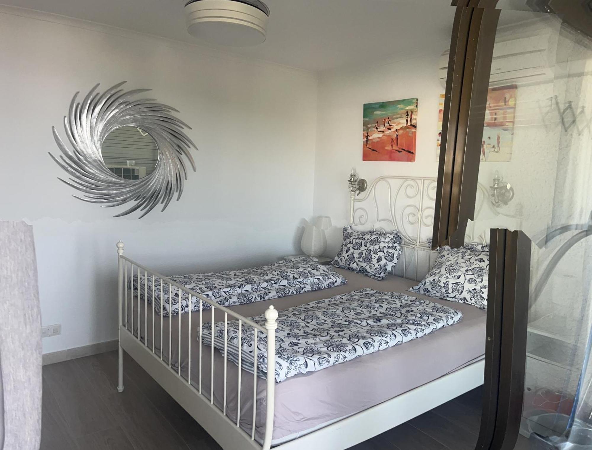 Stunning Apartment 50 Meters From The Sea Benalmádena Exteriör bild