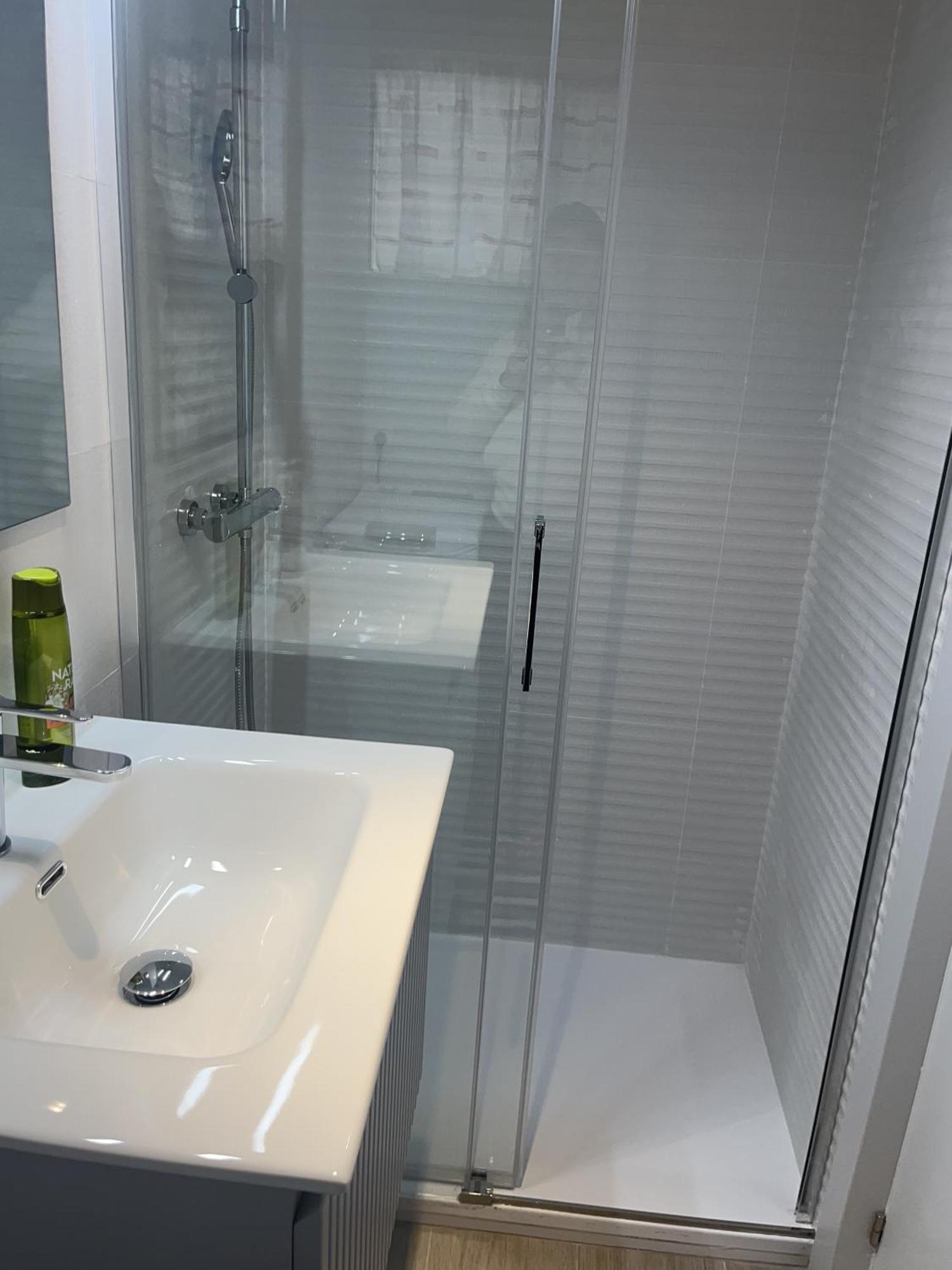 Stunning Apartment 50 Meters From The Sea Benalmádena Exteriör bild